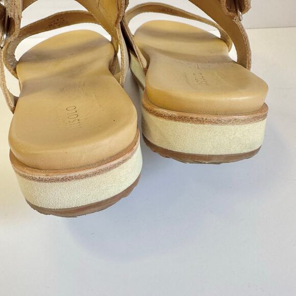 Nisolo Go-To Flatform Sandal in Almond Ankle Strap Size 9.5 Hook & Loop close - Picture 15 of 16